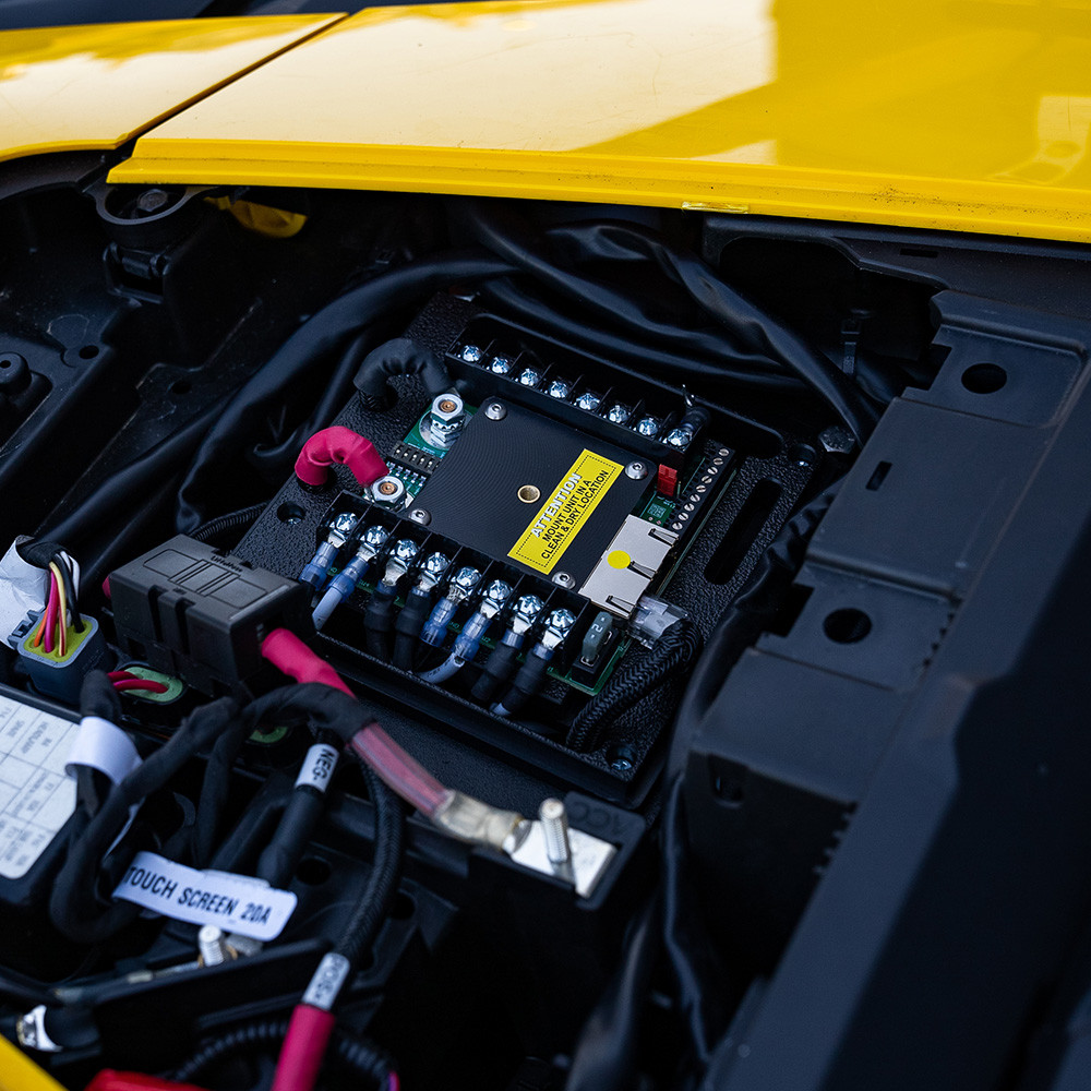 SPOD HD Steering Wheel Mount Kit – Can-Am Maverick R 2024 - Image 2